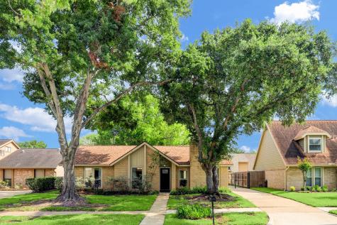3022 S Blue Meadow Circle Sugar Land TX 77479