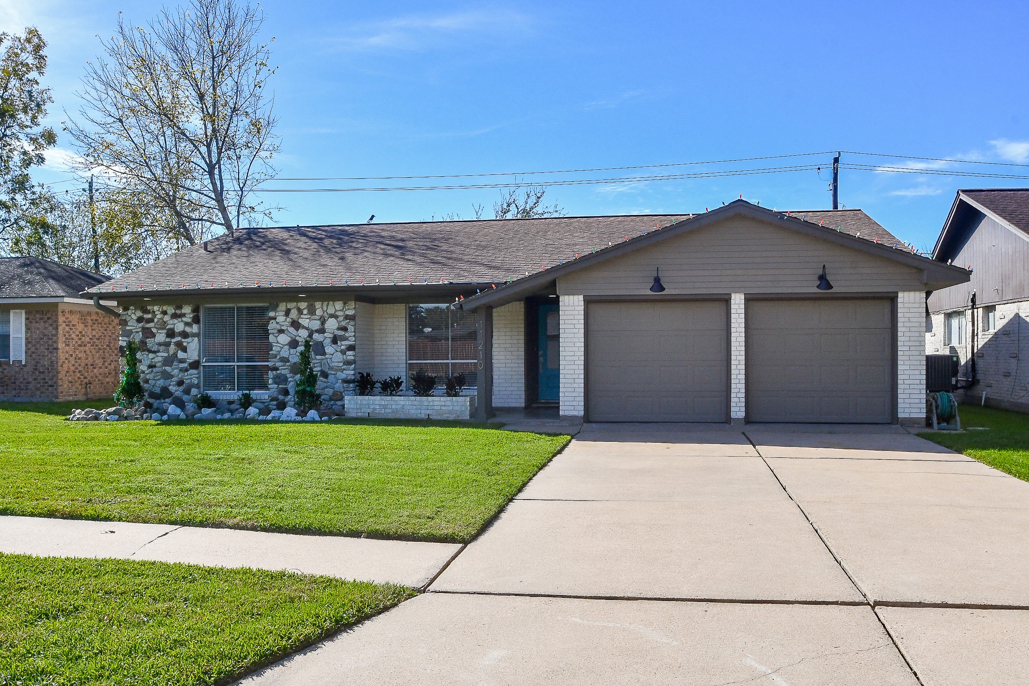 11210 Newton Street Houston TX 77089