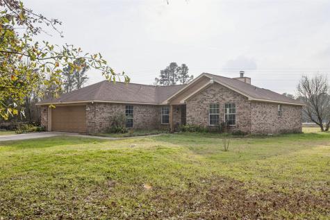 21 Pine Prairie School Road Huntsville TX 77320
