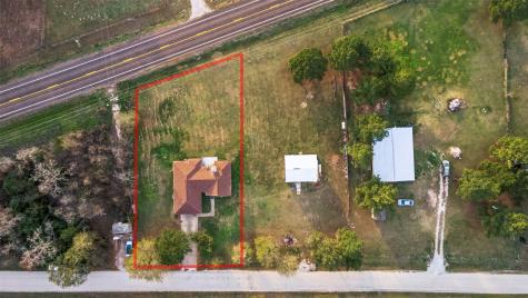 21 Pine Prairie School Road Huntsville TX 77320
