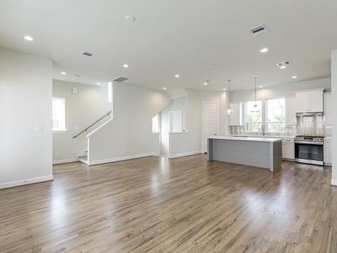 2806 Grand Fountains Drive I Houston TX 77054