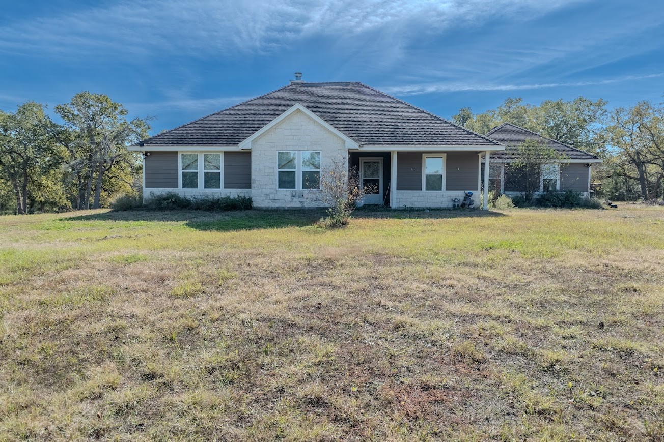 2555 Weesaw Lane Navasota TX 77868