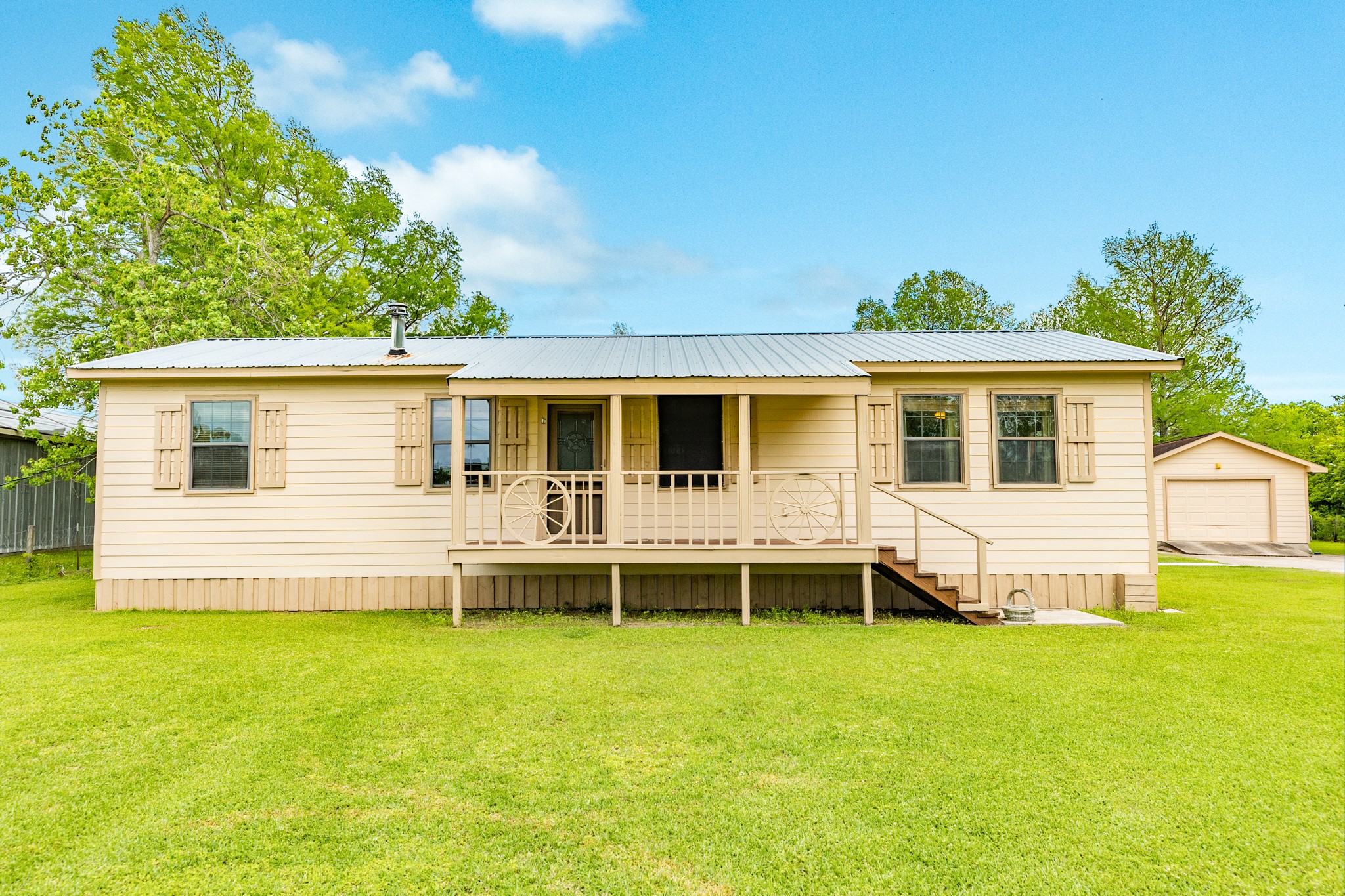 11803 34th 1/2 Street Santa Fe TX 77510