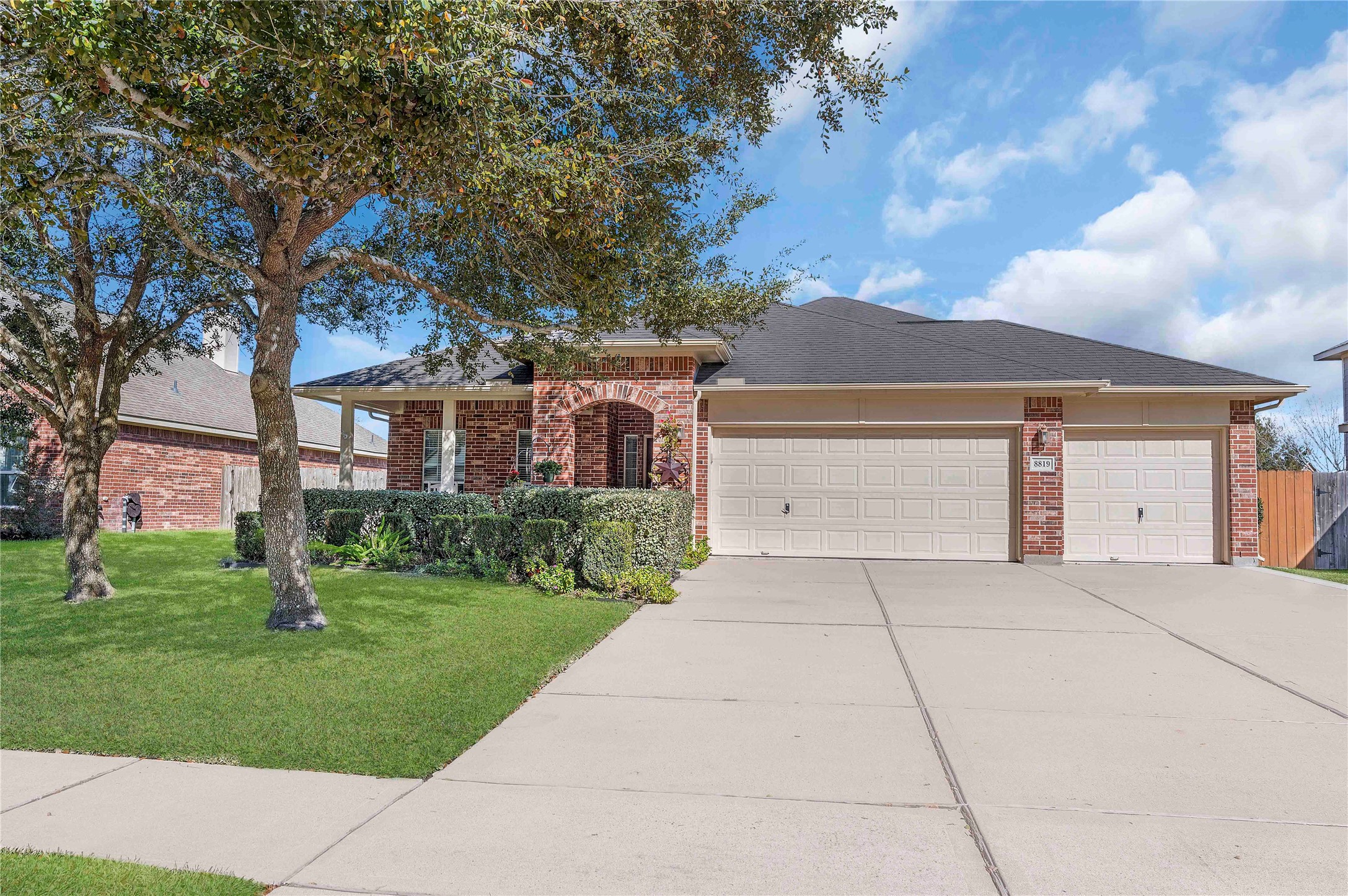 8819 Henrico Lane Rosenberg TX 77469