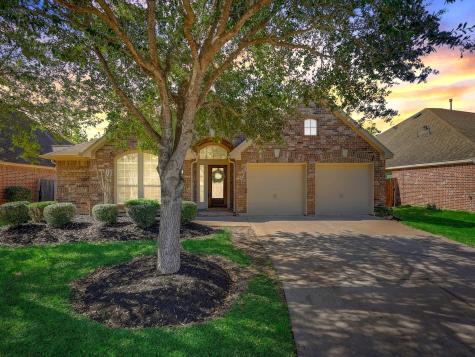 2708 Ginger Cove Lane Pearland TX 77584