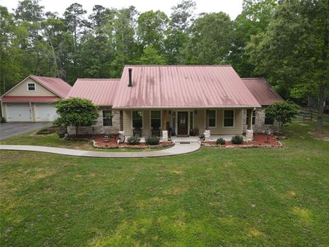 829 Country Club Drive New Caney TX 77357