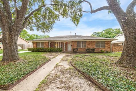 978 Curtin Street Houston TX 77018