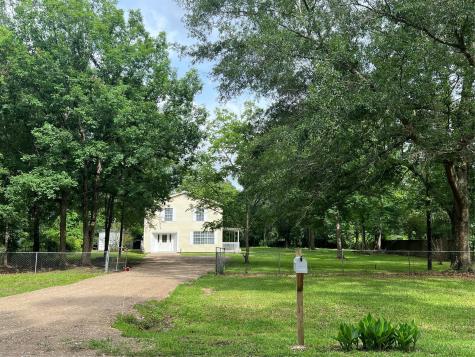 12163 Lewis Road Cleveland TX 77328