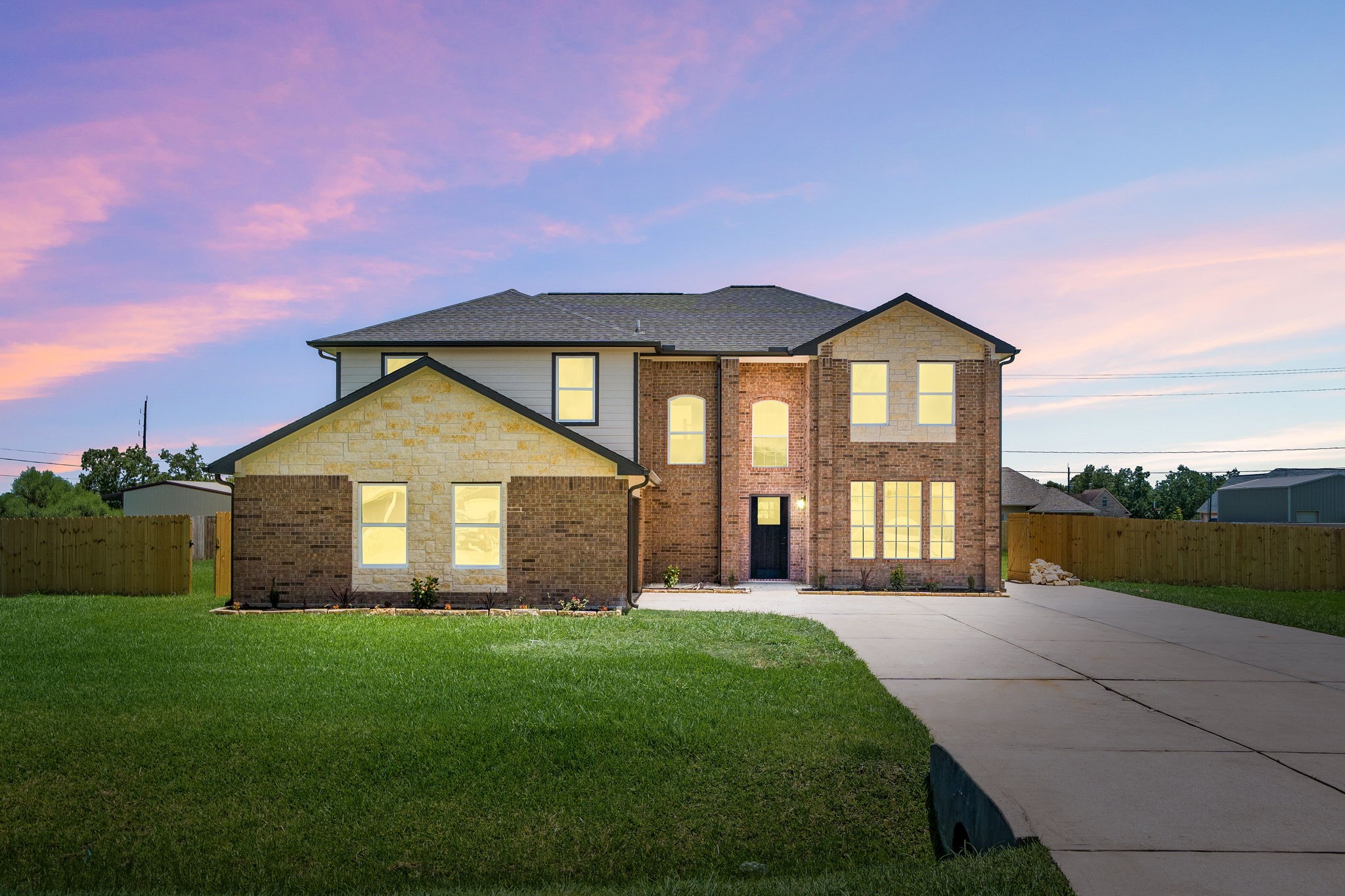 1914 Caroline Avenue Baytown TX 77523
