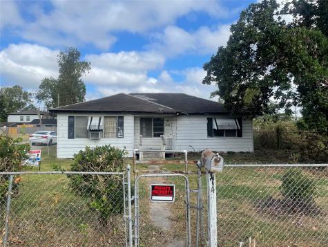 774 Green Meadow Lane Houston TX 77091