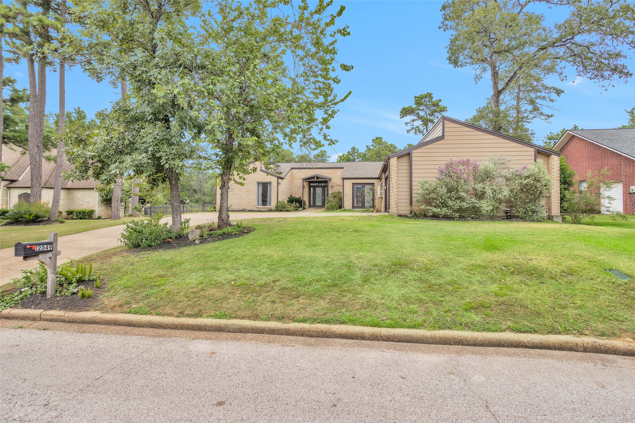 12049 Maverick Drive Willis TX 77378