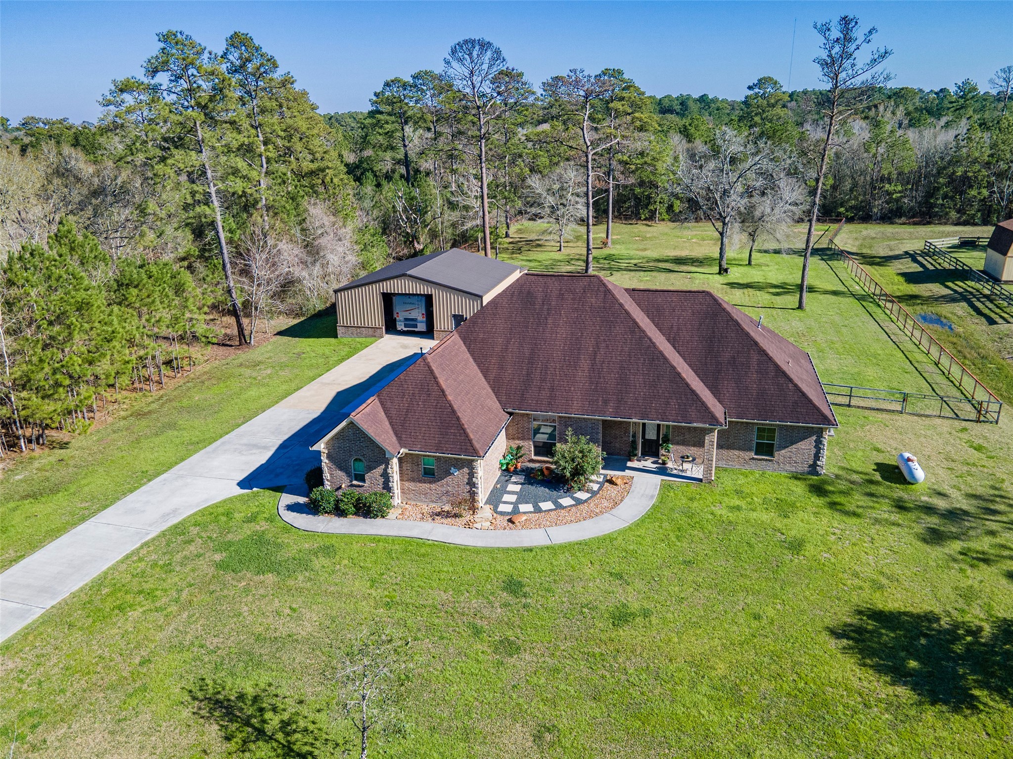 7211 Bayou Timbers Drive Alvin TX 77511