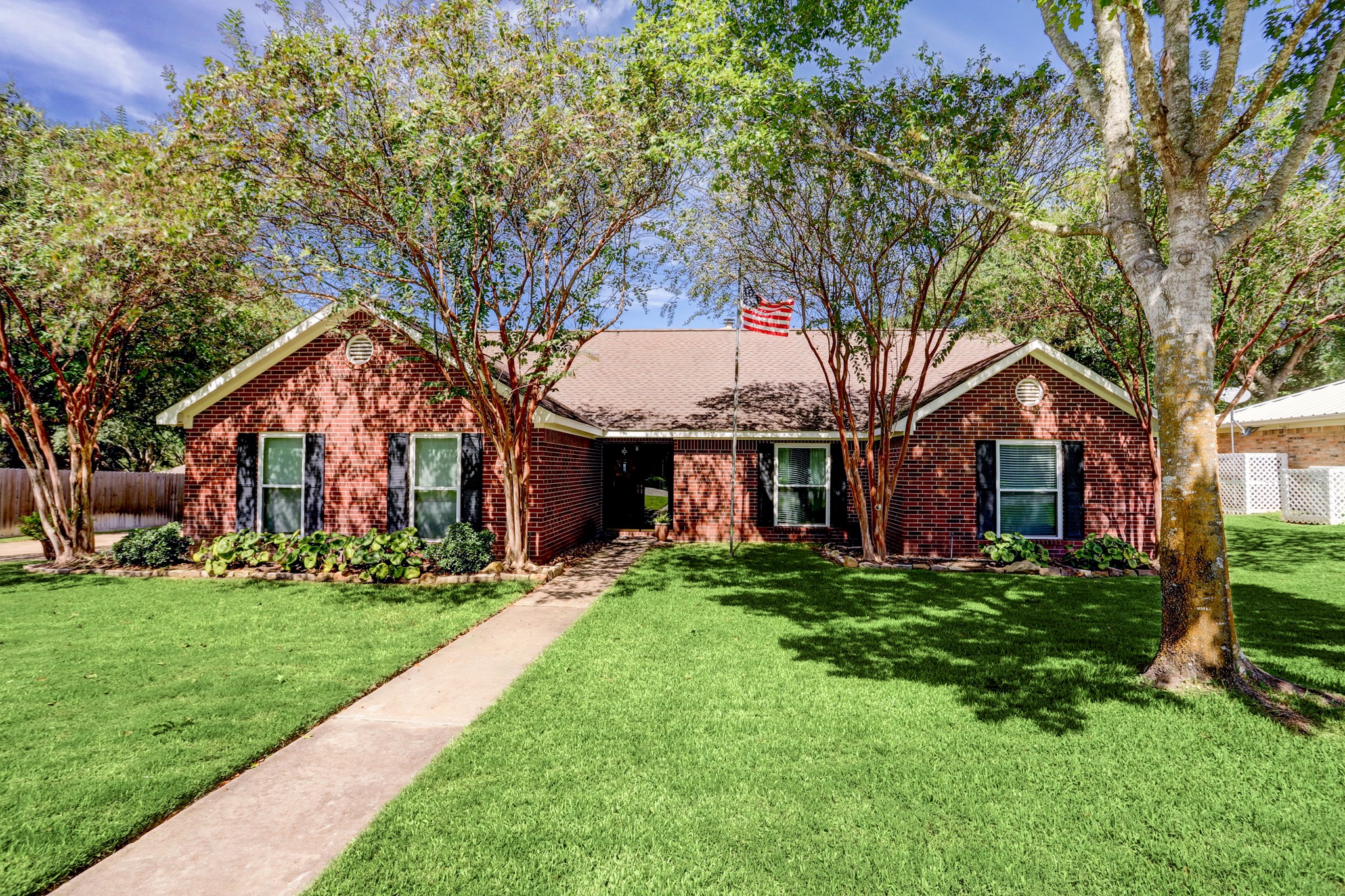 108 Lassiter Lane Bellville TX 77418