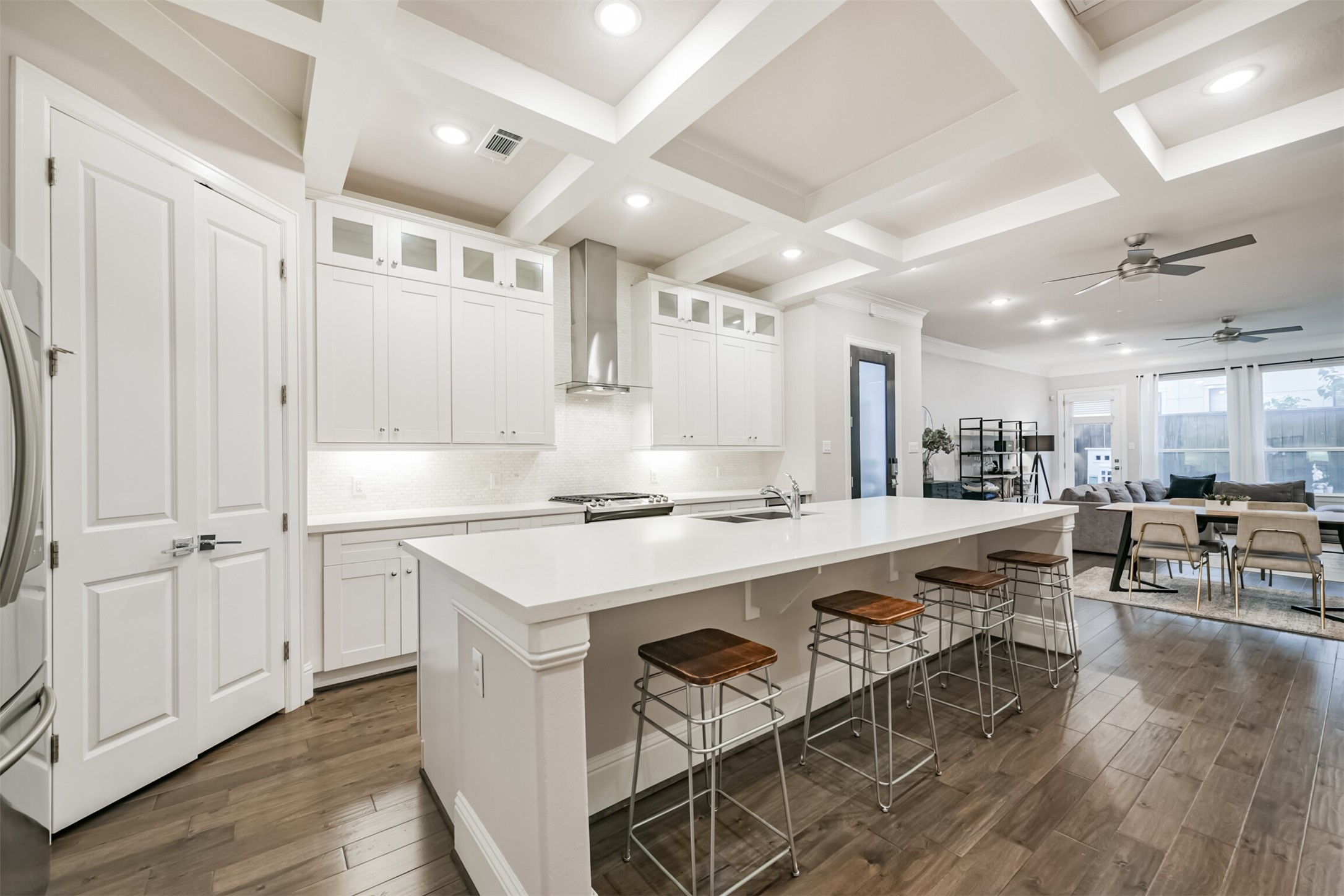 5532 Kiam Street Houston TX 77007