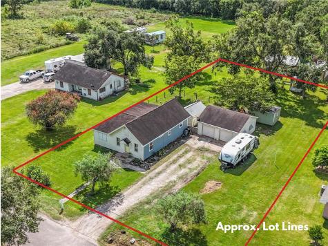 5518 Avenue L Santa Fe TX 77510