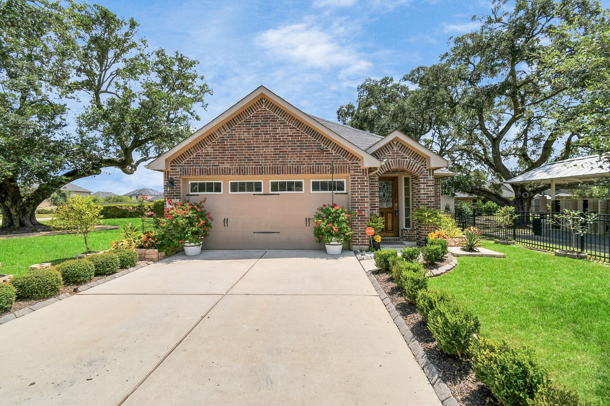 12607 Oaks Wood Lane Houston TX 77047
