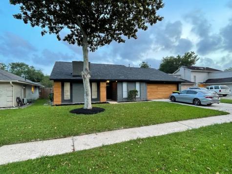 1911 Mustang Springs Drive Missouri City TX 77459
