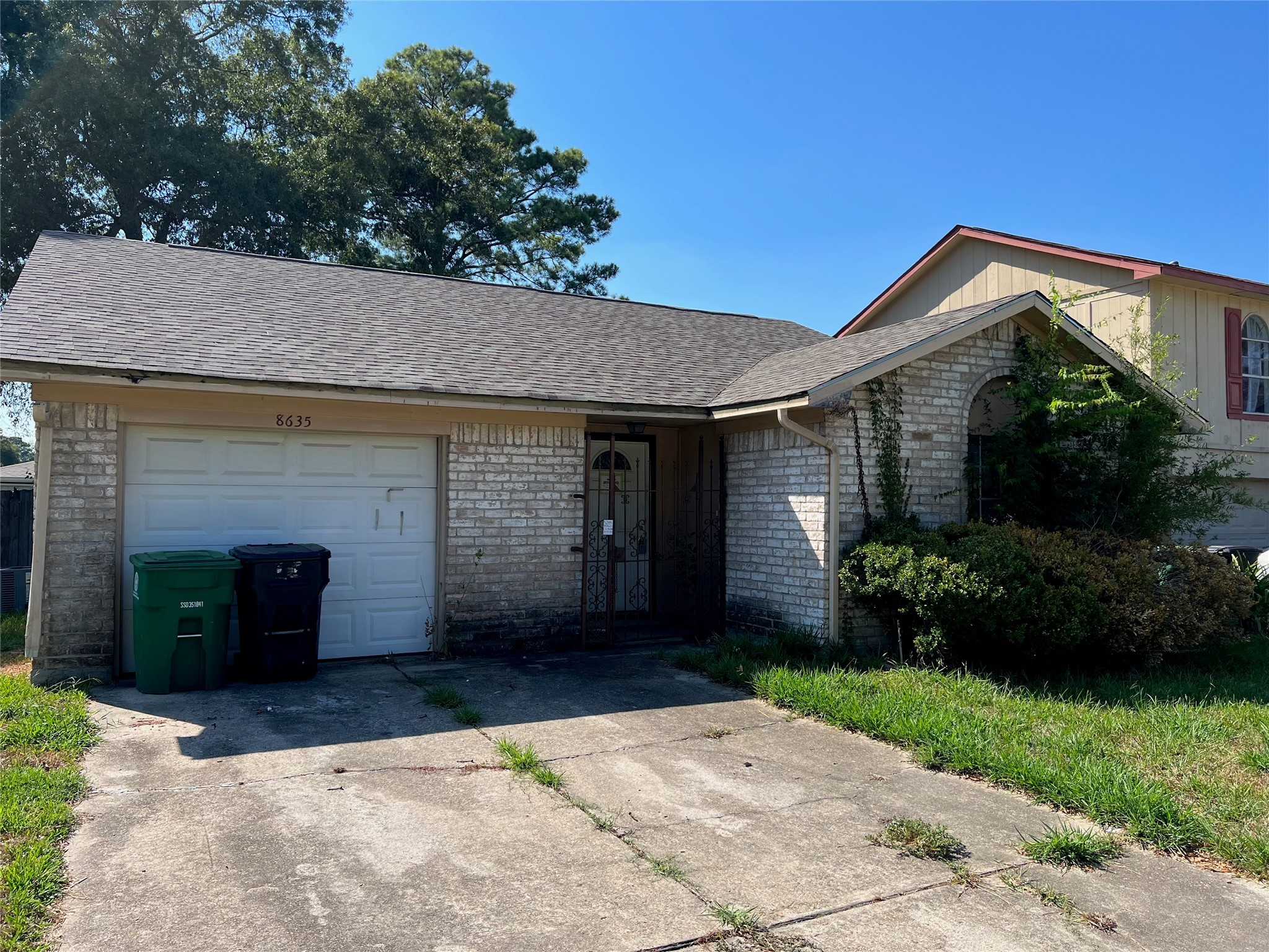 8635 Valley Meadow Drive Houston TX 77078