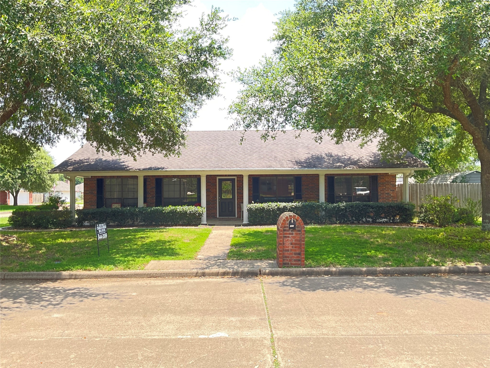402 Aspen Bend Street Crockett TX 75835