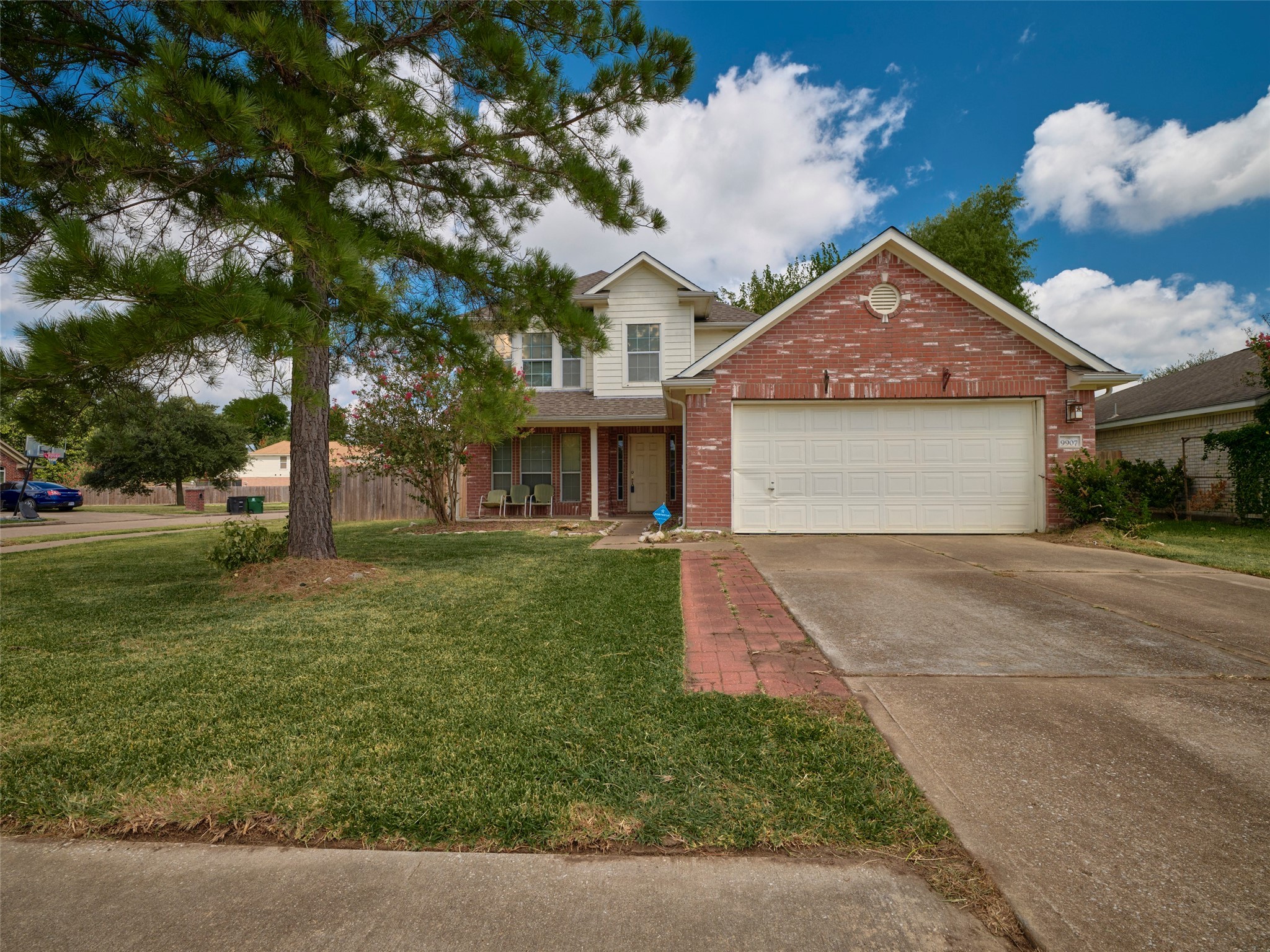 9907 Pierre Court Houston TX 77089
