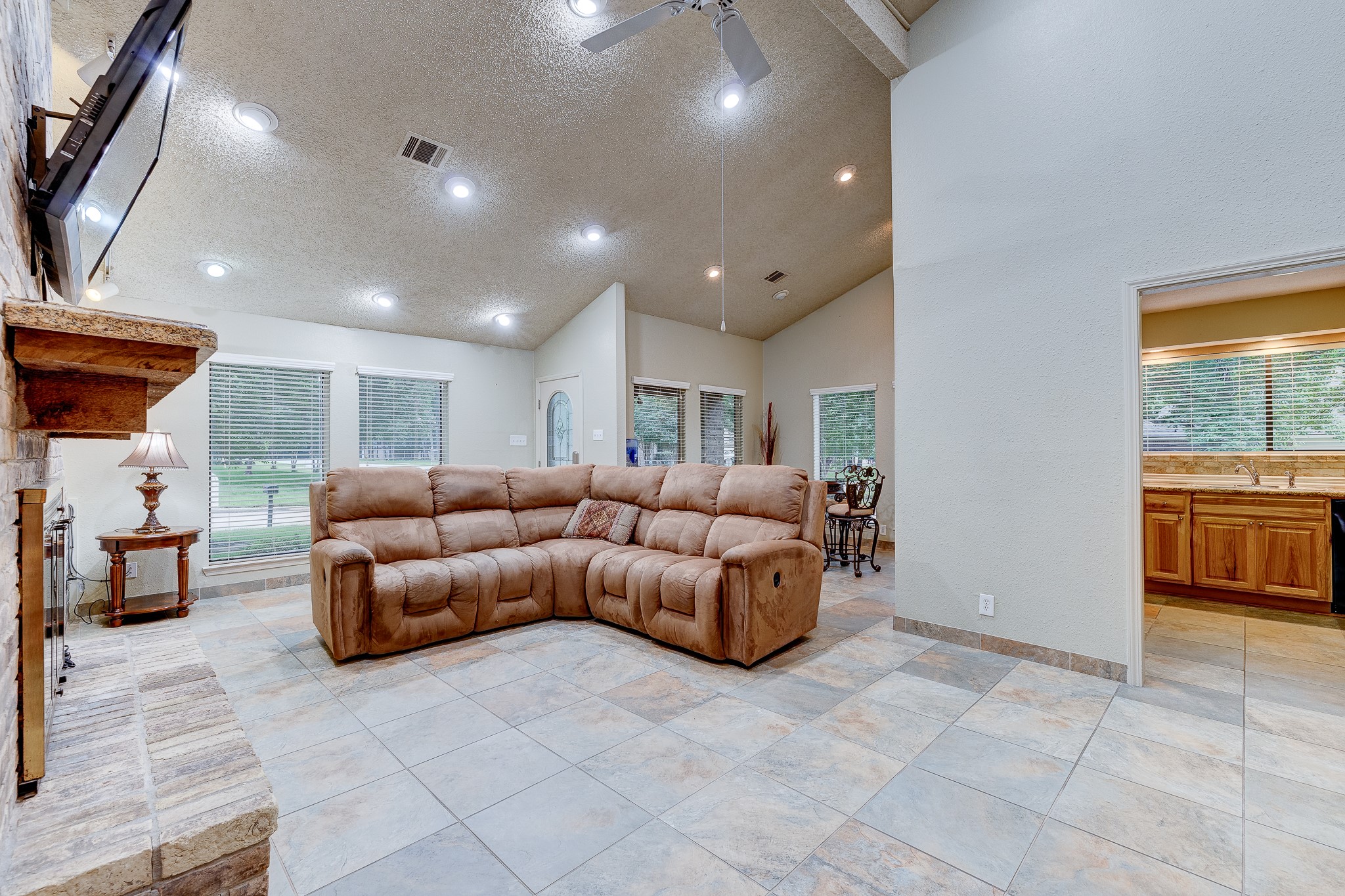 11303 Glenforest Drive Montgomery TX 77356