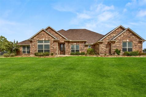 310 Mavanelle Cove Hempstead TX 77445