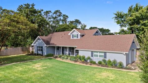 4100 Tanglewood Drive Bryan TX 77802