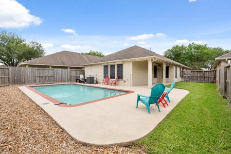 2220 W Marsala Drive Pearland TX 77581