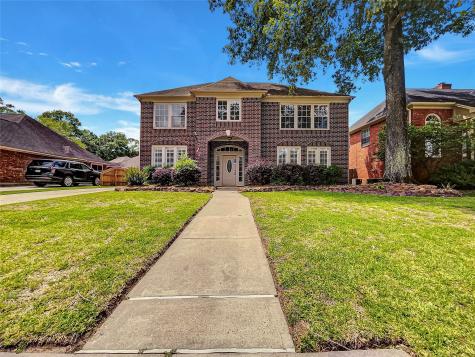 3515 Whispering Brook Drive Kingwood TX 77345