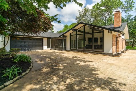 111 Wyndwood Drive Seabrook TX 77586