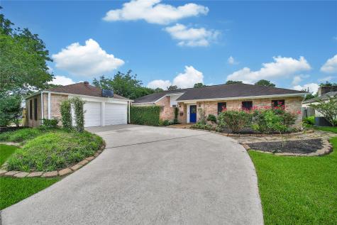 10203 Briar Rose Drive Houston TX 77042