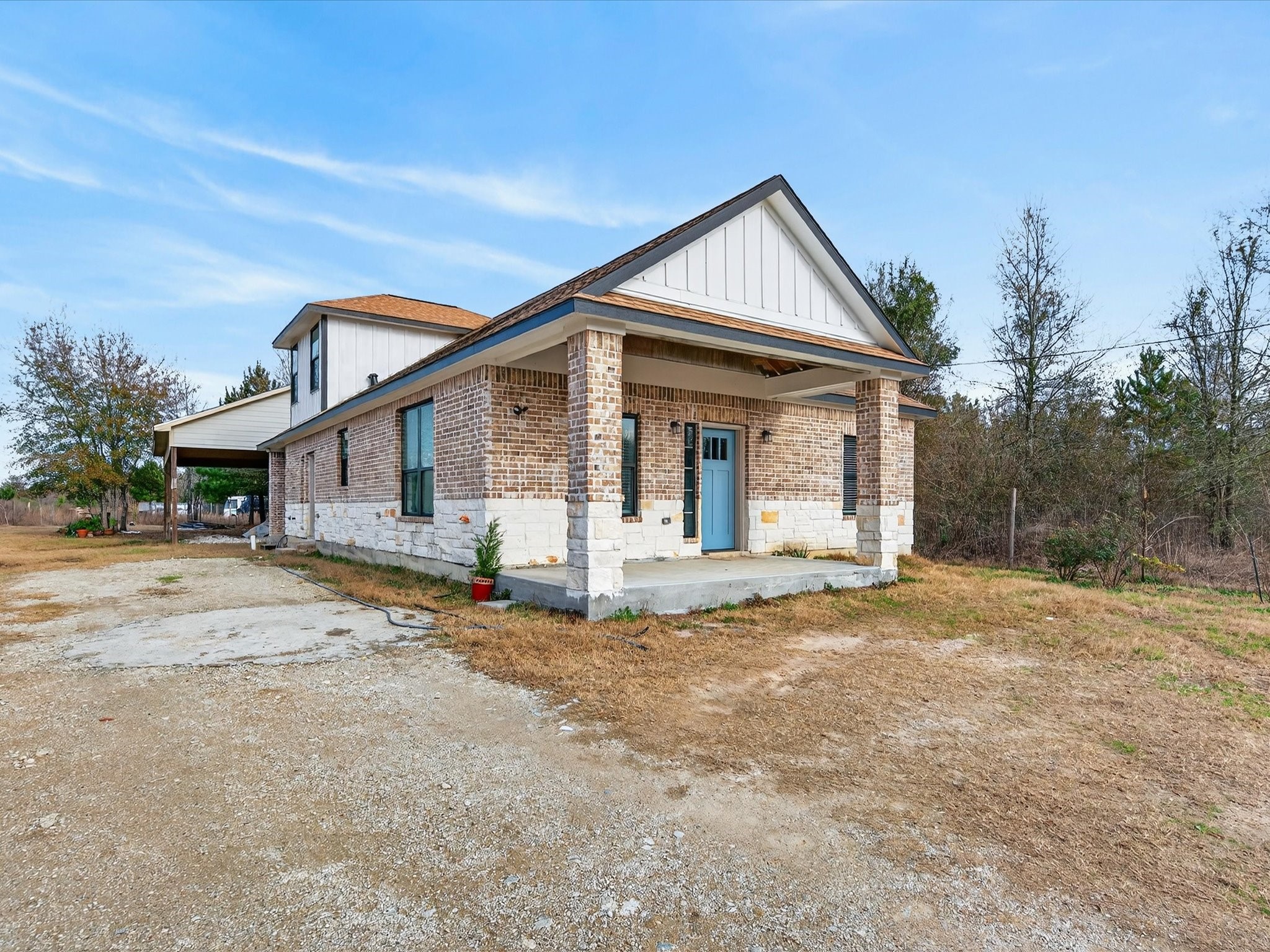 1833 County Road 3556 Cleveland TX 77327