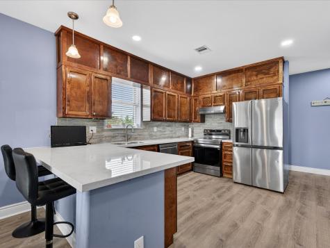 1833 County Road 3556 Cleveland TX 77327