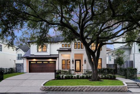 2211 Macarthur Street Houston TX 77030