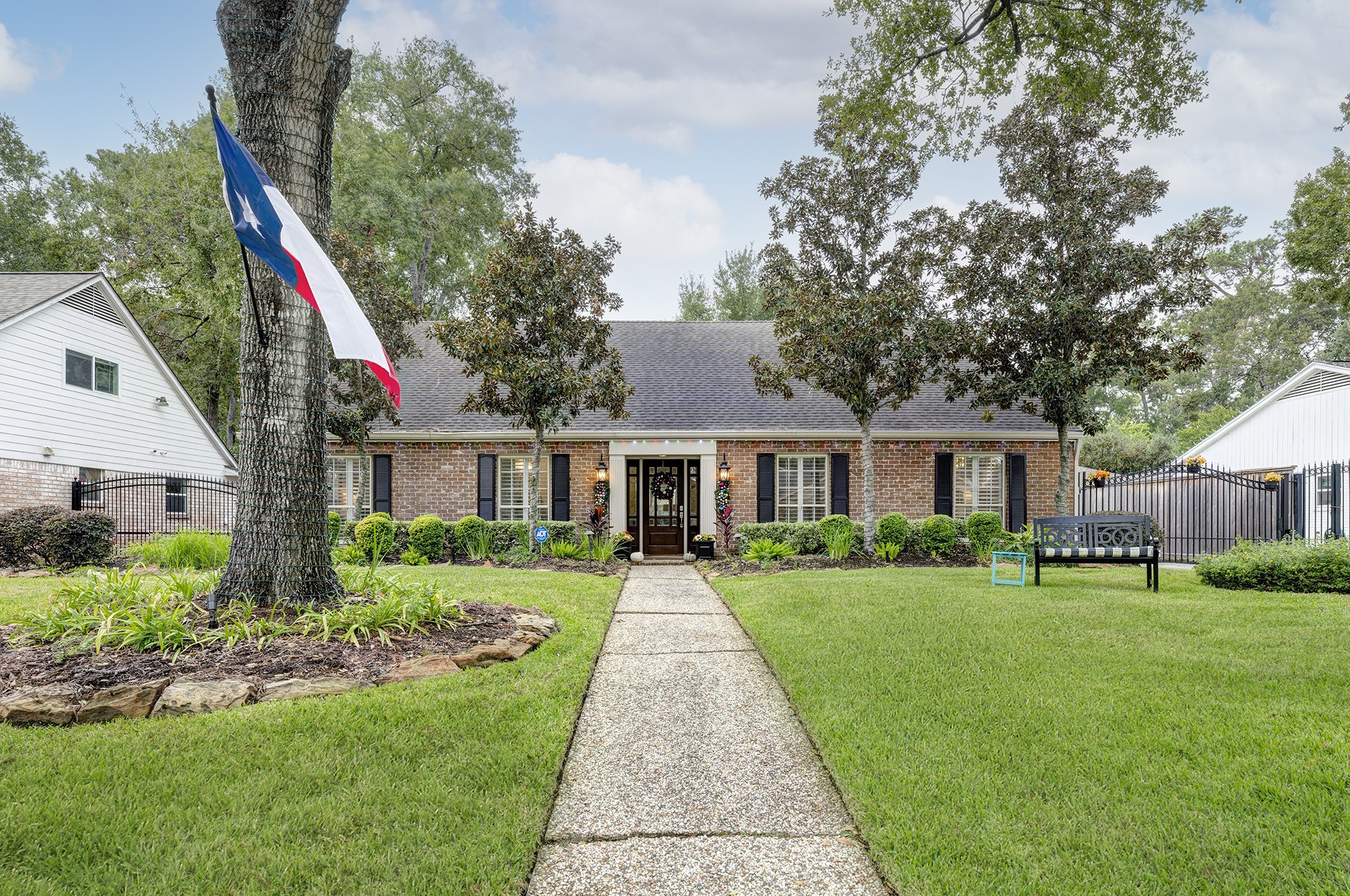 1214 Briarbrook Drive Houston TX 77042