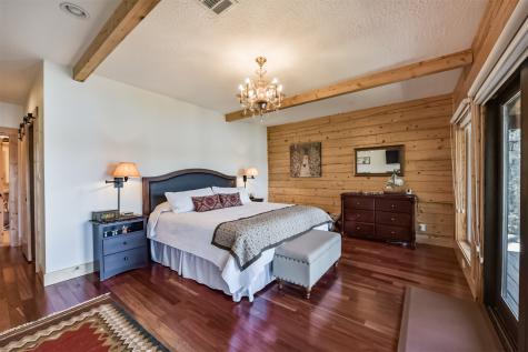 83 Maid Marian Cleveland TX 77327
