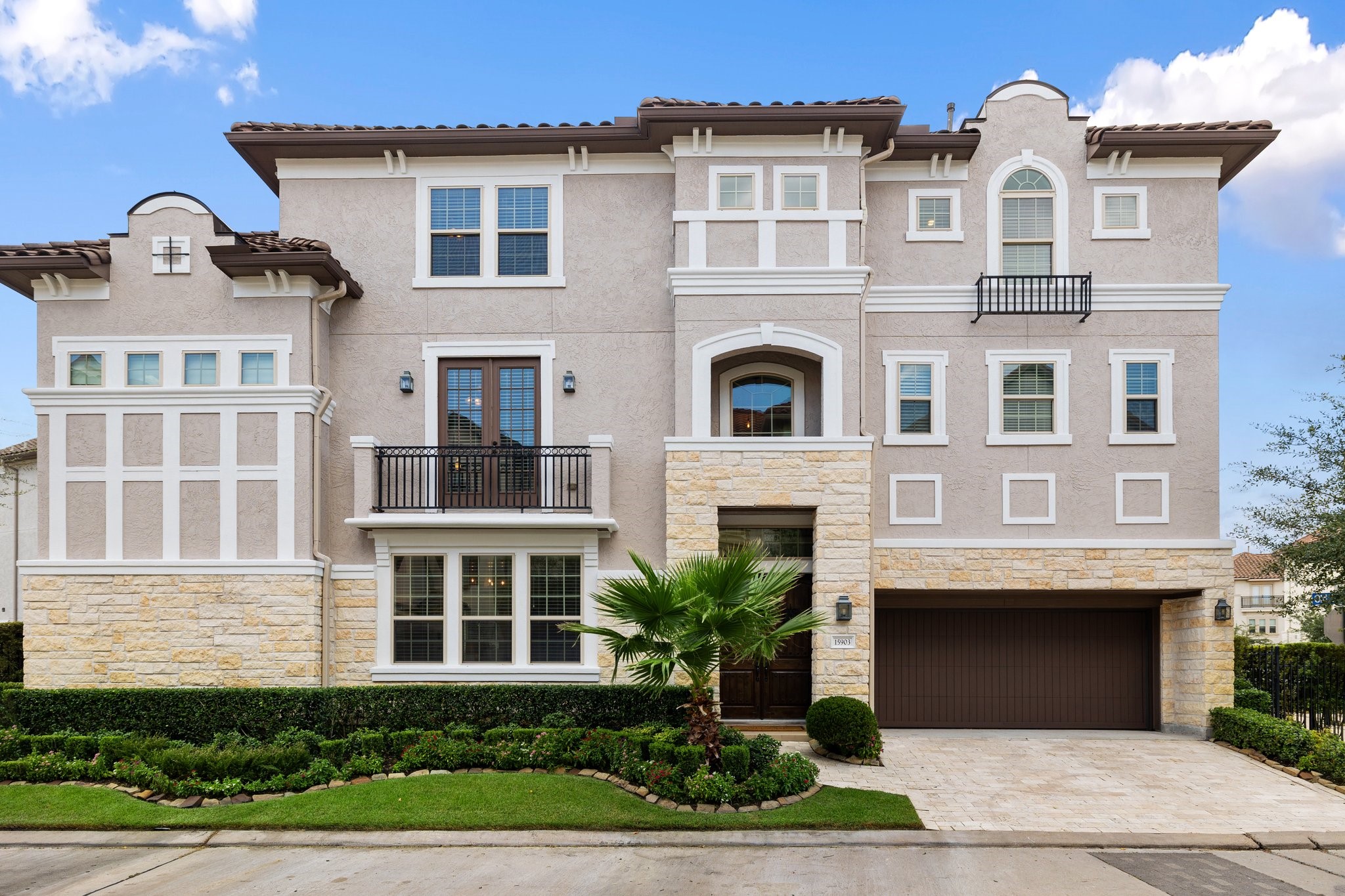15903 Court Street Sugar Land TX 77478