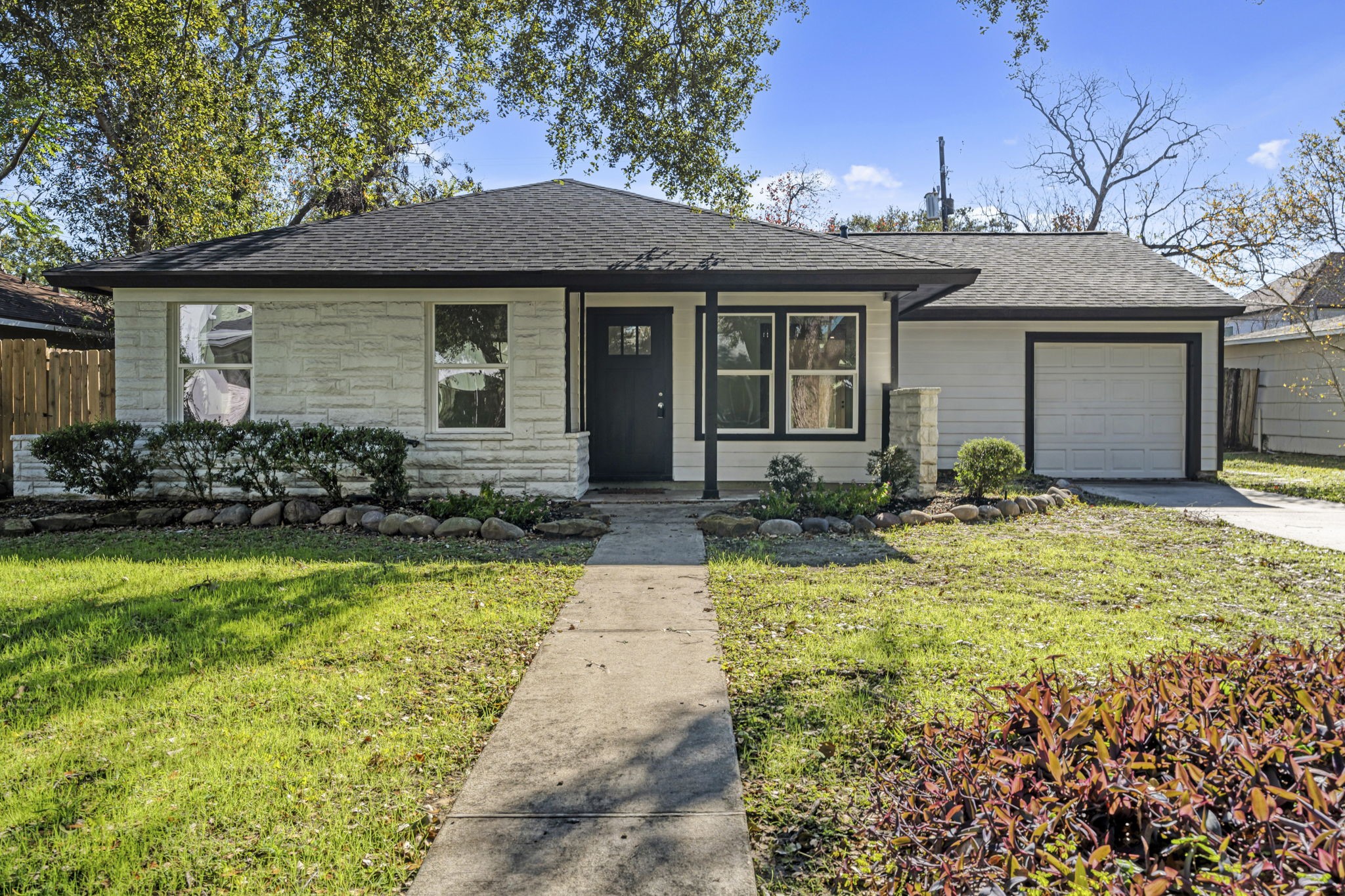 3315 Cloverdale Street Houston TX 77025