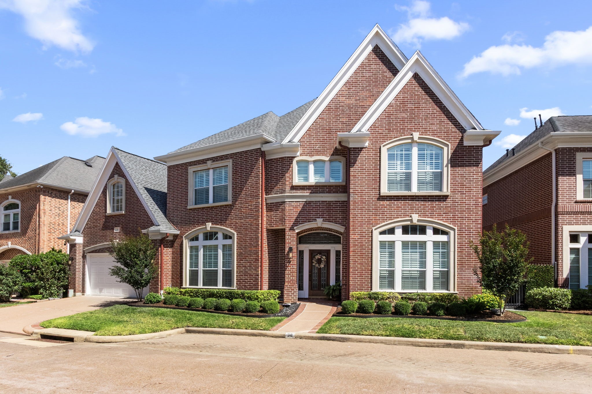 38 Ambleside Crescent Drive Sugar Land TX 77479