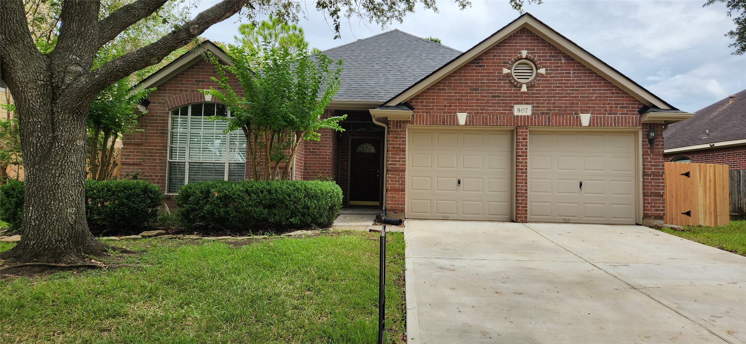907 Presley Way Sugar Land TX 77479