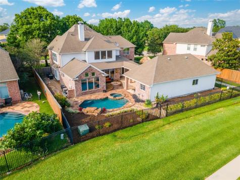 3326 Queensburg Lane Friendswood TX 77546