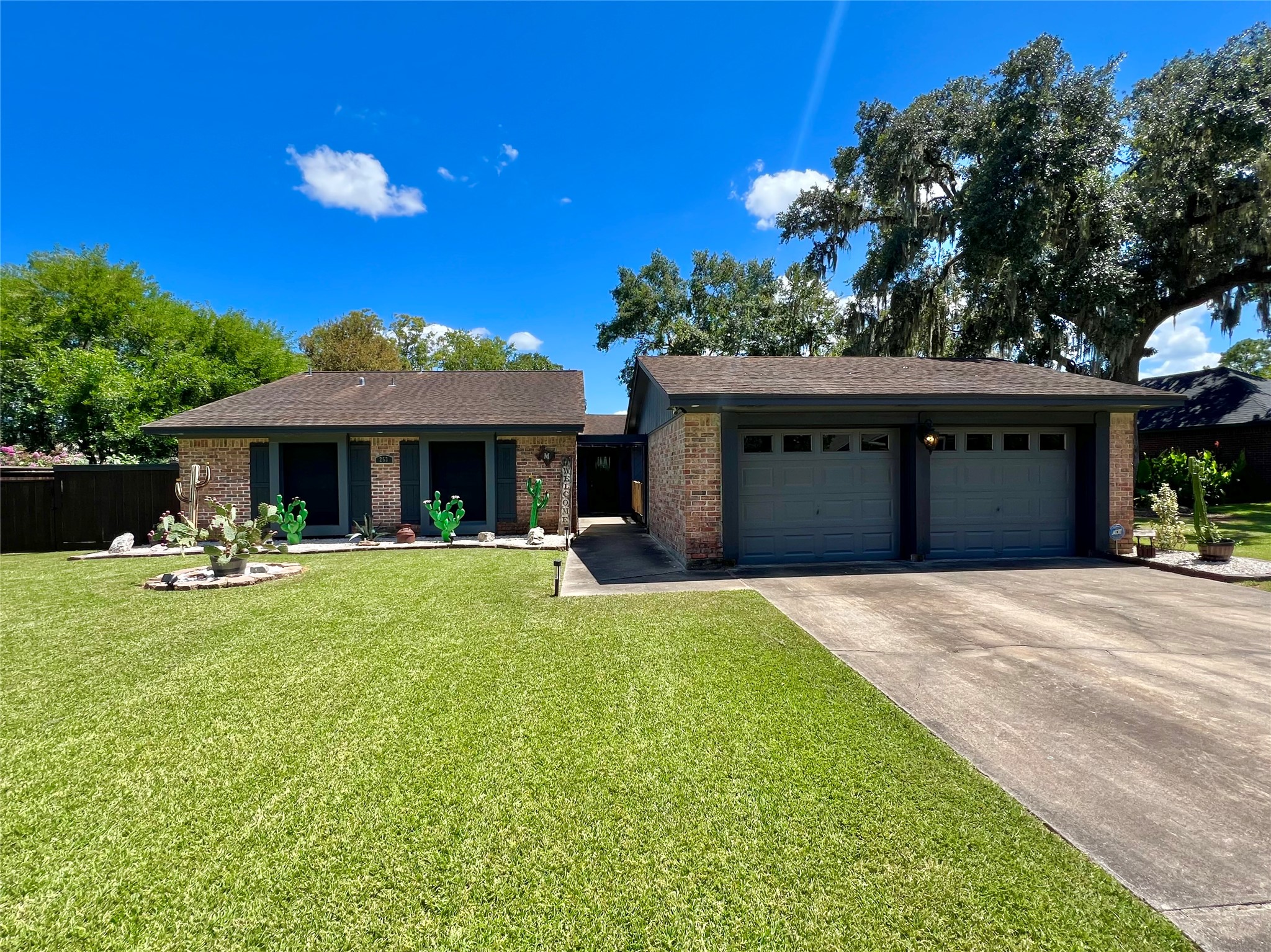 253 Prescott Drive West Columbia TX 77486