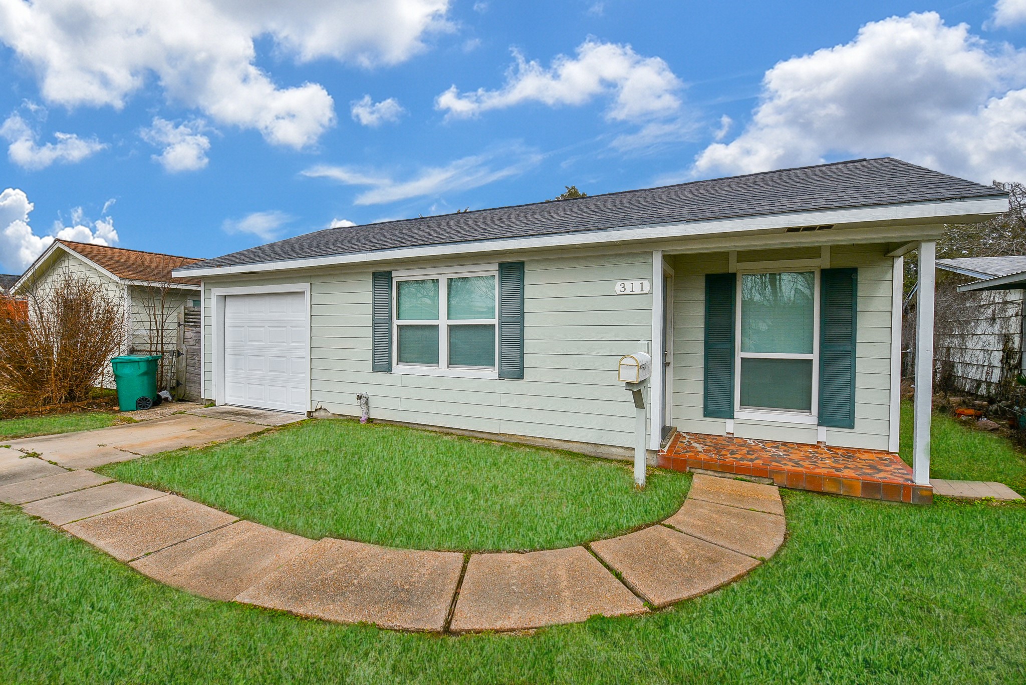 311 Kalmer Street Pasadena TX 77502