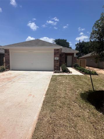 330 Riverwood Village Lane Sealy TX 77474