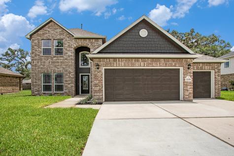 2239 Lakewood Drive West Columbia TX 77486