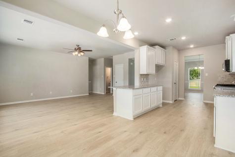 2239 Lakewood Drive West Columbia TX 77486