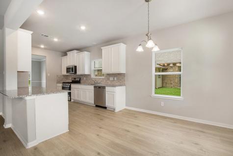 2239 Lakewood Drive West Columbia TX 77486