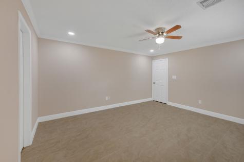 2910 Norwich Street Pearland TX 77584