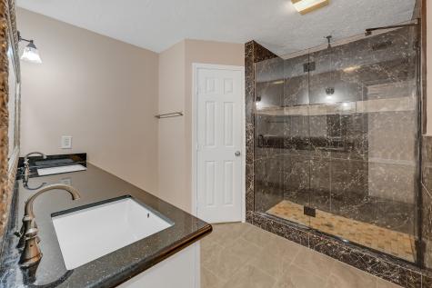 2910 Norwich Street Pearland TX 77584