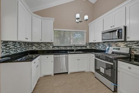 2910 Norwich Street Pearland TX 77584